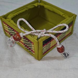 Folding tissue paper holder